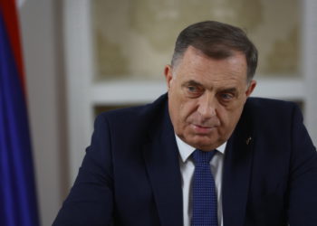 Dodik doživio najveću sramotu ikad i to u Srbiji: Pobjegao posramljen i pognute glave