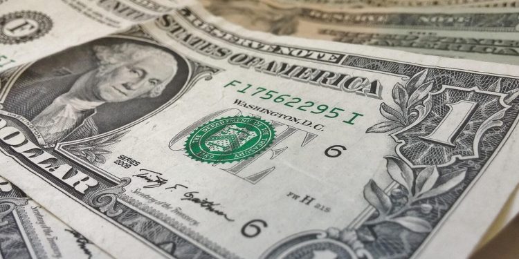 Dolar ojačao prema košarici valuta, porazni podaci o zaposlenju u SAD-u, ojačat će inflacija