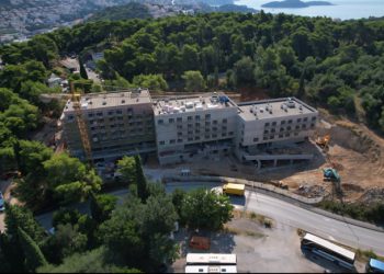 Dom umirovljenika ispod dubrovačke bolnice poprima završni izgled, Franković: “Ovo je ulaganje u ljude, dostojanstvo i sigurnost naših starijih sugrađana”