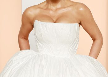 Dramatičan odgovor Kim Kardashian na Anthonyja Hopkinsa nakon što je ismijavao njezin novi proizvod Skims