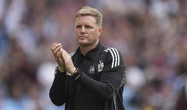 Eddie Howe daje ažuriranje o budućnosti Alexandera Isaka usred sage za transfer Liverpoola – dok Newcastle Boss razbija tišinu na navijačkim pjevanjima nazvavši napadača “pohlepnim b ***** d ‘