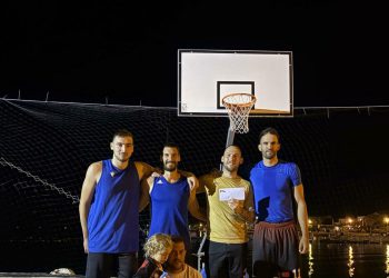 Ekipa “Kukljice” ukupni je pobjednik turnira ulične košarke u Vrsima, a njihov Šime Lisica je MVP