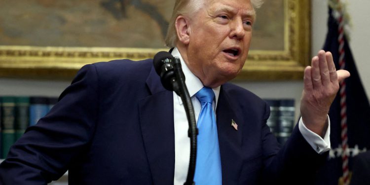 Ekonomija se pogoršava pod Trumpovim vodstvom, Amerikanci kažu u novoj anketi uoči njegovog tarifnog dana