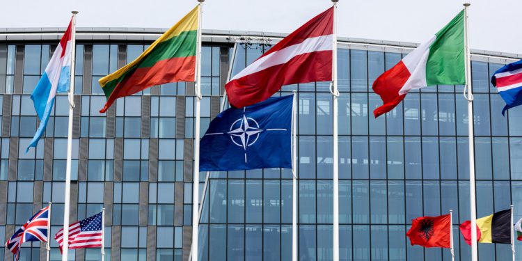 Europske države NATO -a da nastave naoružavati Ukrajinu – RT World News