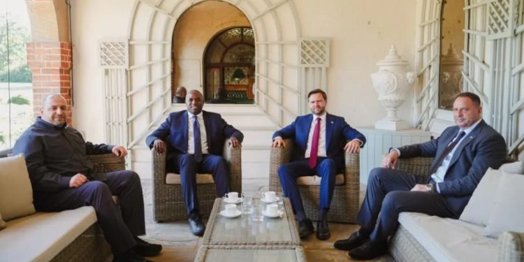 Europski zaštitnici Kijeva brzinski sklapaju protuponudu uoči sastanka Putin-Trump