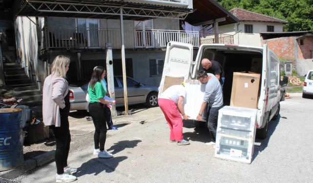 FOTO Caritas Mostar pomogao 60 obitelji pogođenih poplavama