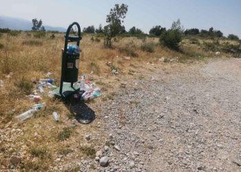 FOTO Hum u smeću, a posjetitelji umjesto mira nalaze sramotu