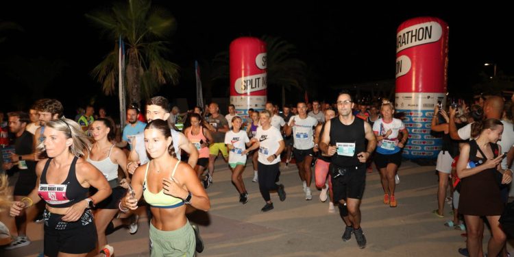 FOTO Split Night Half: Žnjan zasjao pod zvijezdama na prvom noćnom splitskom polumaratonu