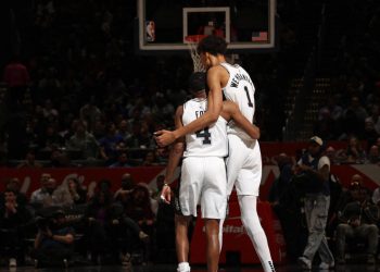 Fox obnavlja doigravanje sa Spursima, sa Wembanyama