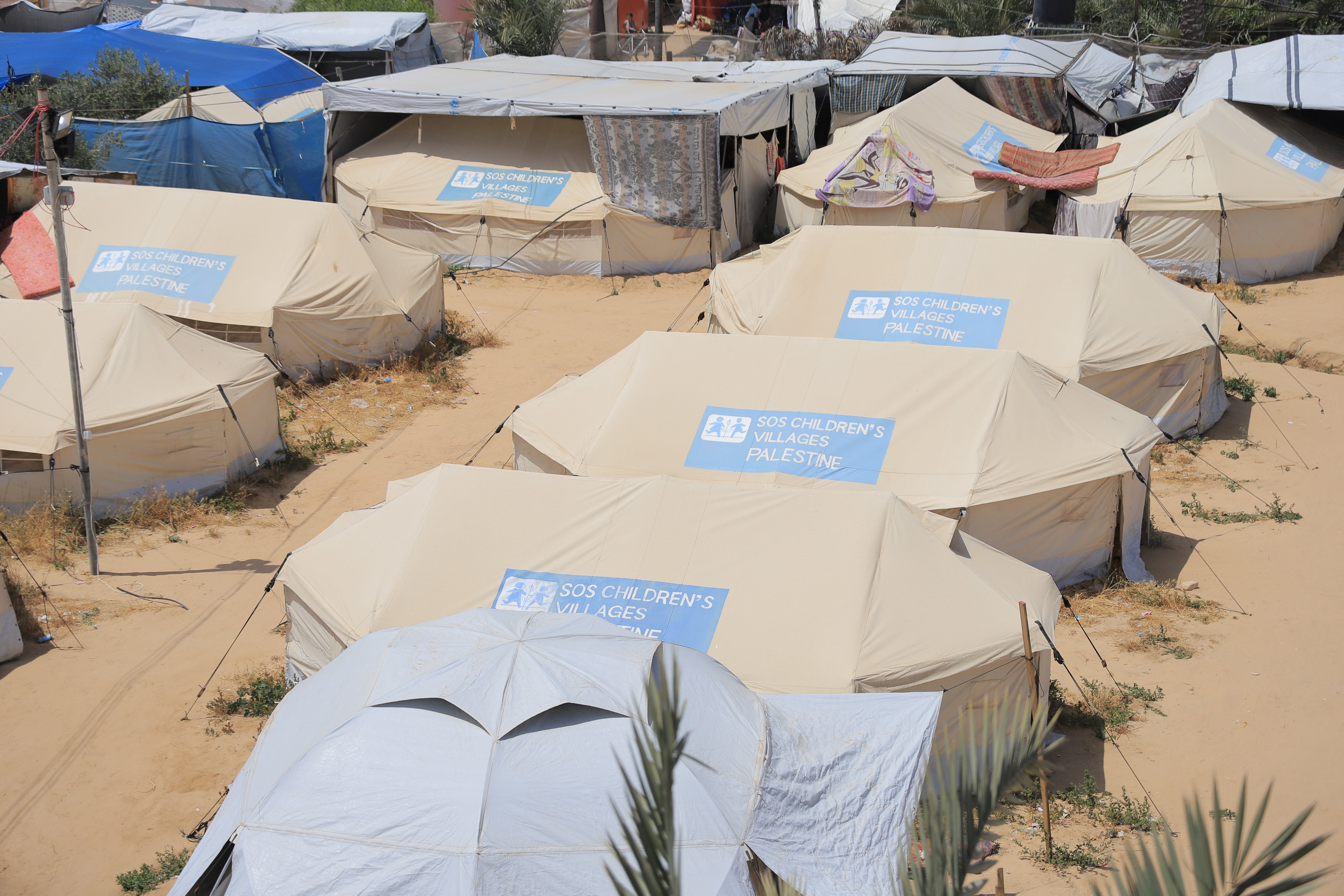 Organizacija je morala uspostaviti šator u kampu u humanitarnoj zoni Khana Younisa