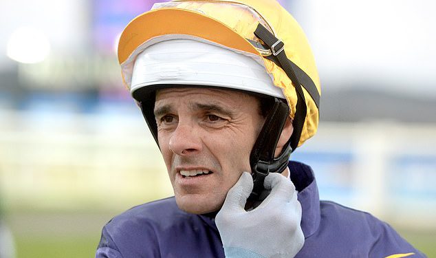 Gledajte kako se sukobljava trenutak Top Jockey rasno zlostavlja aboridžine na videu