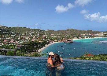 Heidi Klum, 52, stavlja se na bezobrazan prikaz dok slavi veliku prekretnicu sa suprugom dječakom Tom Kaulitz, 35