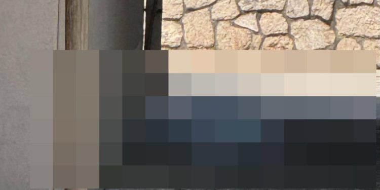 Hitna izbacila tijelo mrtve turistice pred crkvu, Peternel: ‘To je naš turizam’