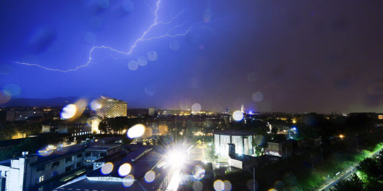 Hrvati, pripremite se na veliku promjenu: ‘Neman’ već zatresla Hrvatsku, baca sve oko sebe