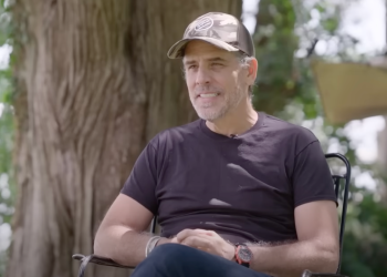 Hunter Biden daje tupi odgovor s dvije riječi na prijetnje Melanije Trumpu u tužbi za klevetu od milijardu dolara