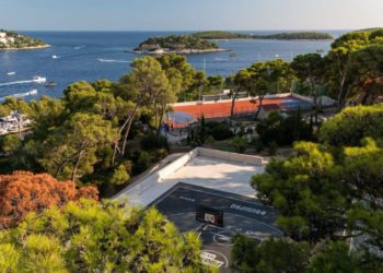 Hvar dobio novo igralište za 3×3 košarku u “Šumici”: Mali teren, veliki snovi