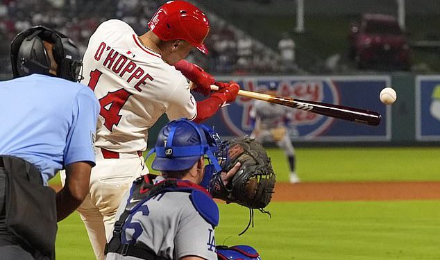 Igra Dodgers-Angels spušta se u nasilnu svađu dok se obožavatelj hladno hladno prije nego što je udario u glavu