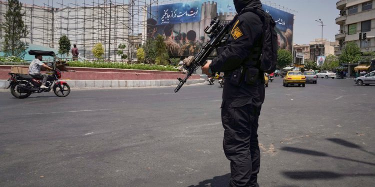 Iran tvrdi da je zatekao tisuće osumnjičenih tijekom rata s Izraelom