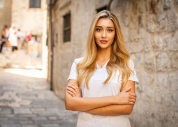 Iris Carević gradi karijeru u estetskoj medicini: ‘Razumijem želju za lijepim, ali najvažnija su realna očekivanja’