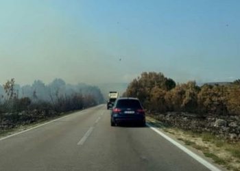 Izbio požar u Hodovu, promet usporen