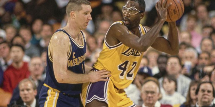 James Worldy, Showtime Lakers i uhićenje zbog poticanja prostitucije