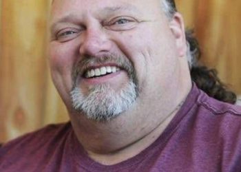 Jeffrey Louis Starr Dead u 61: Bivša dječja zvijezda glumila je s Tonyjem Curtisom i Williamom Devaneom u nastavcima Bad News Bears