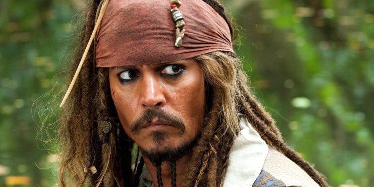 Jerry Bruckheimer razgovarao je s Johnnyjem Deppom o povratku kao kapetan Jack Sparrow za Pirates of the Caribbean 6: ‘Mislim da bi to učinio’
