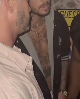 Justin Bieber Impersonator prevari se u noćnom klubu u Vegasu i nastupa za gužvu