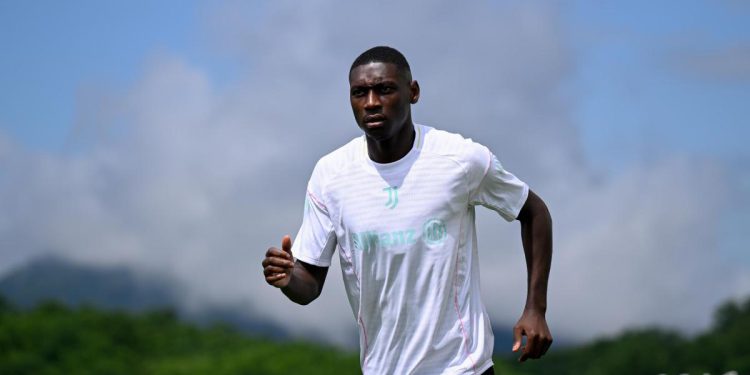 Juve, Kolo Muani najbliži, ali morate prodati