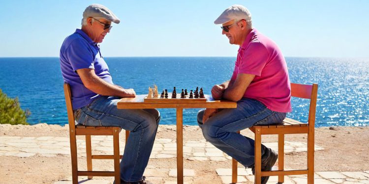 KOMIŠAH Šakovski kamp u Komiži za djecu i odrasle!