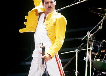 Kći Freddieja Merkuryja govori prvi put prije objave Bombshell knjige, rekavši: “Nisam htio dijeliti svog oca sa cijelim svijetom”