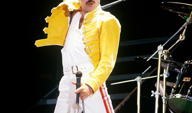 Kći Freddieja Merkuryja govori prvi put prije objave Bombshell knjige, rekavši: “Nisam htio dijeliti svog oca sa cijelim svijetom”