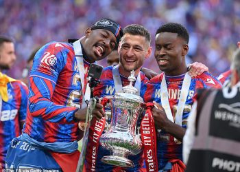 Klub Lige prvaka ‘Zvijezda za oči kristalne palače u £ 34,6 milijuna funti’ kao što je Oliver Glasner’s bočno lice borbe za držanje ključnih igrača