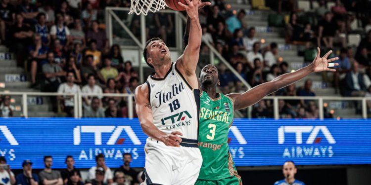 Košarica, Trentino Cup: Italija-Senagal 80-56