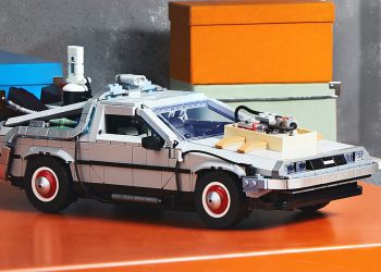 LEGO natrag u budućnost DeLorean Time Machine je na odobrenju za 70 dolara na odabranim lokacijama Walmart
