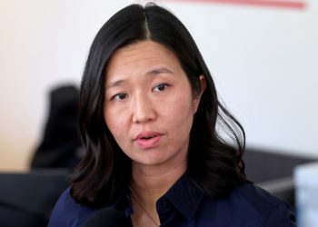 Ledeni lider se založi za ‘poplava’ Boston nakon što gradonačelnik Wu udvostruči politike svetišta