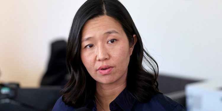 Ledeni lider se založi za ‘poplava’ Boston nakon što gradonačelnik Wu udvostruči politike svetišta