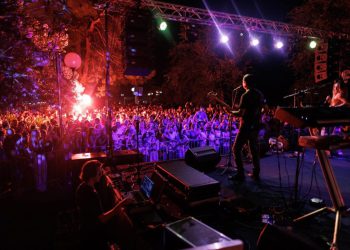 Magazin raspjevao Kukljicu, sajam otočnih proizvoda privukao mnoštvo posjetitelja