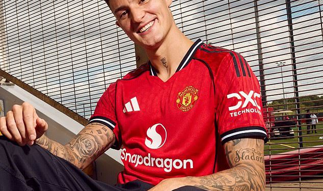 Man United Potvrdite potpisivanje Benjamina Seskoa iz RB Leipzig: Crveni vragovi pobijedili su Newcastle u ljetnoj utrci za transfer u nade Aleksandra Isaka da će se pridružiti Liverpoolu