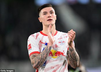 Man United “Zatvori se na Benjamin Sesko potpisujući” kao podzakuljni RB Leipzig Star “donosi konačnu odluku o preferiranom odredištu” usred prijenosa tegljača s Newcastleom