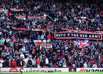 Man United je postavio navijače na Old Traffordu za probirske projekcije u gostima u mjestu “pub” – a ovo će koštati