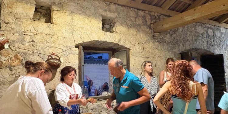 Manifestacija Skriveni mljetski kantuni – Spoj kulture, tradicije i gastronomije