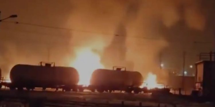 Masovni ukrajinski napadi dronovima gađali rusku željezničku infrastrukturu