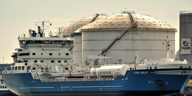 ‘Medvjeđe’ raspoloženje na svjetskim naftnim tržištima