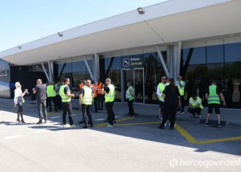 Mostarska zračna luka povećala plaće zaposlenima