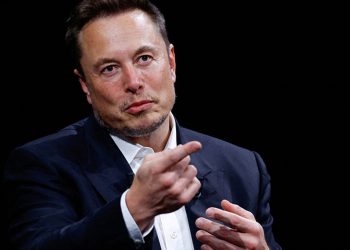 Musk tvrdi da Apple namjerno blokira konkurenciju u trgovini aplikacijama i najavljuje tužbu