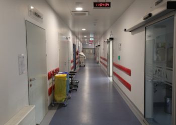 Muškarac zbog savjeta ChatGPT-a završio u bolnici