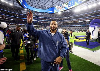 NFL Great Aaron Donald zastrašujuće mučenje s navodnim stalkerom otkrivenim u novootvorenim sudskim dokumentima