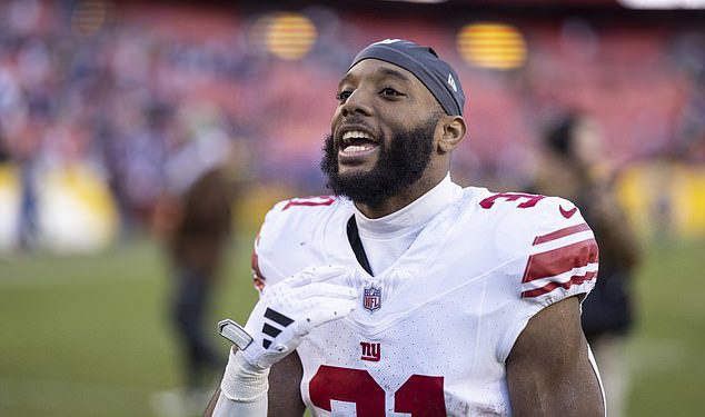 NFL koji se vraća natrag odjednom se povuče nakon što je odbacio interes od ozljede koji su bili ublaženi Miami Dolphins