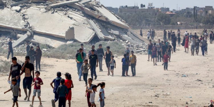 Najmanje 17 tražitelja pomoći ubijenih dok Izrael eskalira napad na posljednje veliko stanovništvo u gradu Gazi